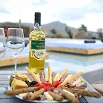 Myconian Crown Hotel Kalafatis