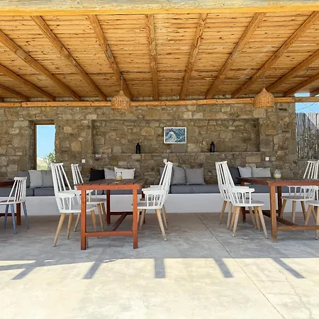 Myconian Crown Hotel