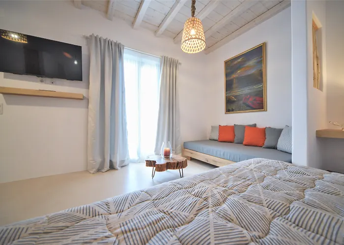 Myconian Crown Hotel