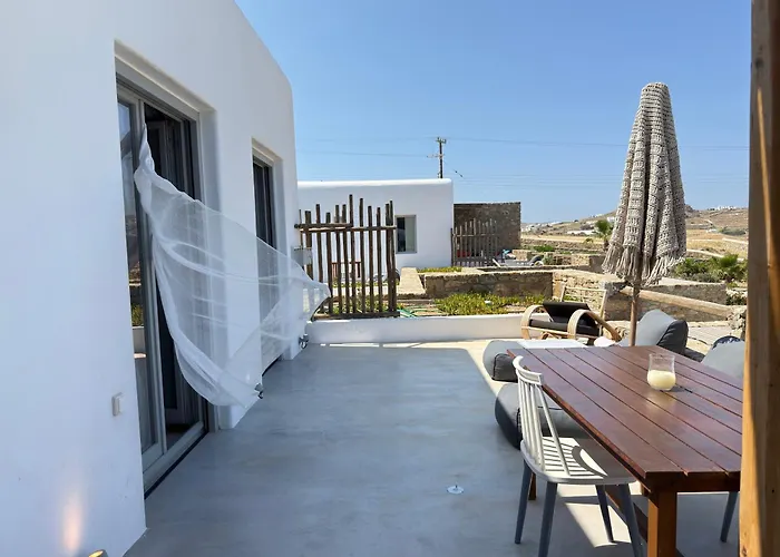 Hotel Myconian Crown