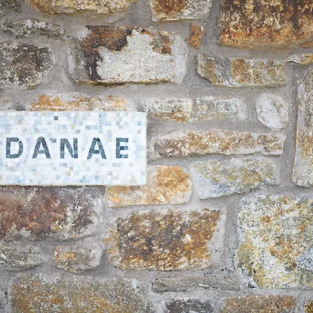 Myconian Crown فندق كالافاتيس