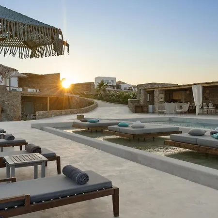 Myconian Crown 4* كالافاتيس