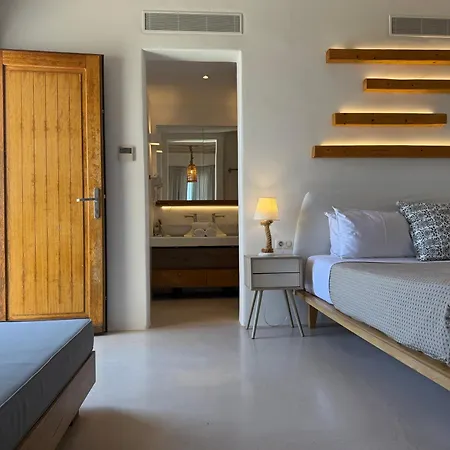 Отель Myconian Crown 4*