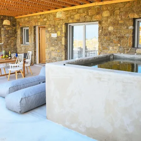 Myconian Crown 卡拉法蒂斯