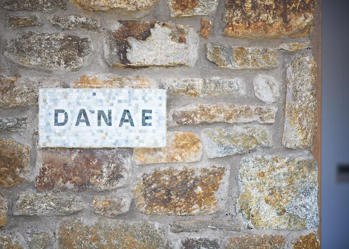 Myconian Crown מלון קלפטיס