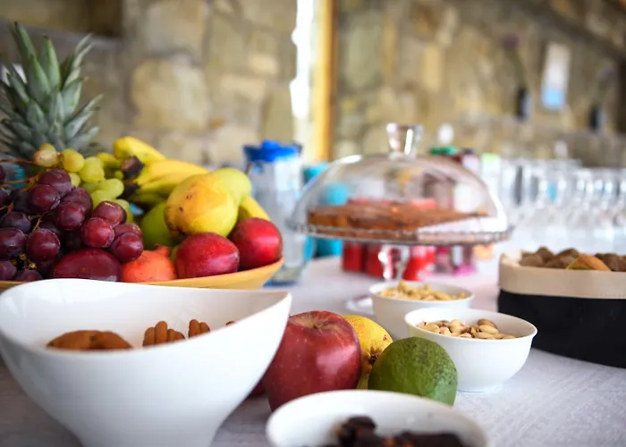 Myconian Crown מלון 4*