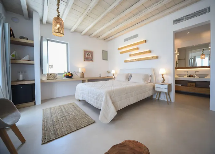 Ξενοδοχείο Myconian Crown 4*