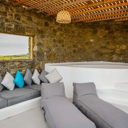 Myconian Crown ホテル 4*