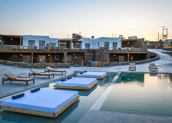 Myconian Crown Hotel 4*