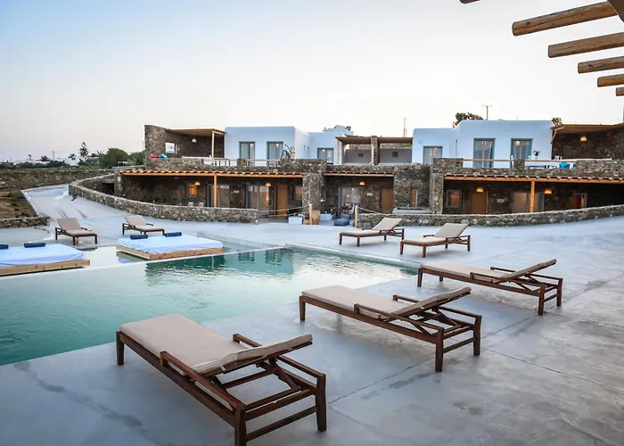 ホテル Myconian Crown カラファティス